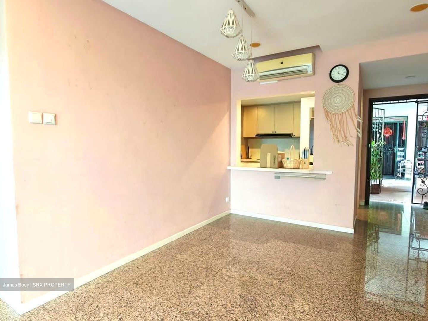 Stratford Court (D16), Condominium #615151381